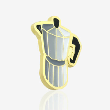 Przypinki w kształcie kawiarki dla kawoszy i baristów od producenta ręcznie malowanych pinów od Pinswear kawiarka "Kava"