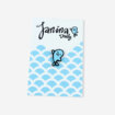 Ręcznie malowany pin w czarnym patynolu foka Janina powstała przy współpracy z Janina daily od producenta metalowych pinow od Pinswear